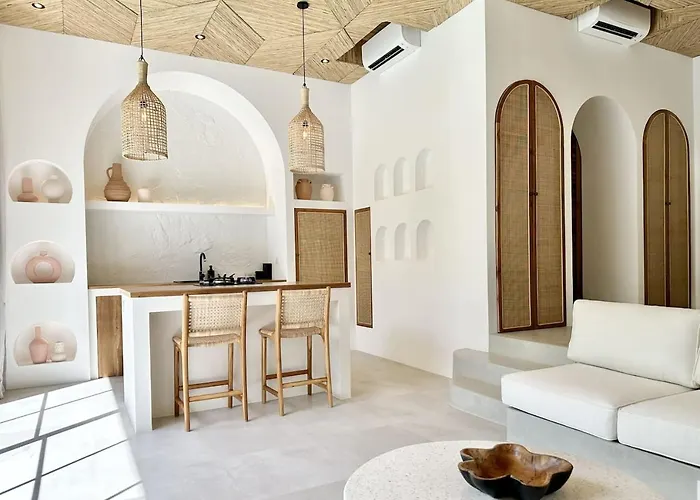Villa The By The Young Uluwatu