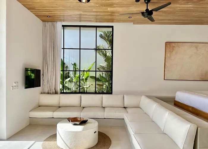 The By The Young Villa Uluwatu